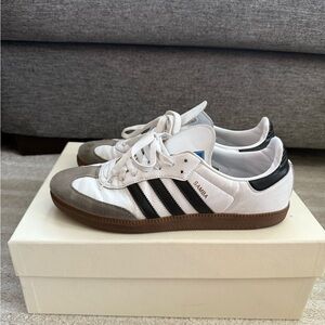 Adidas Mens Samba White and Black Shoes